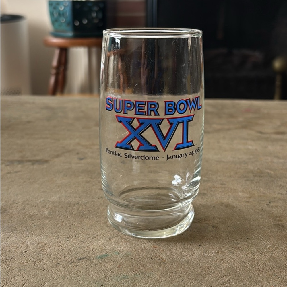 Super Bowl XVI Commemorative Glass